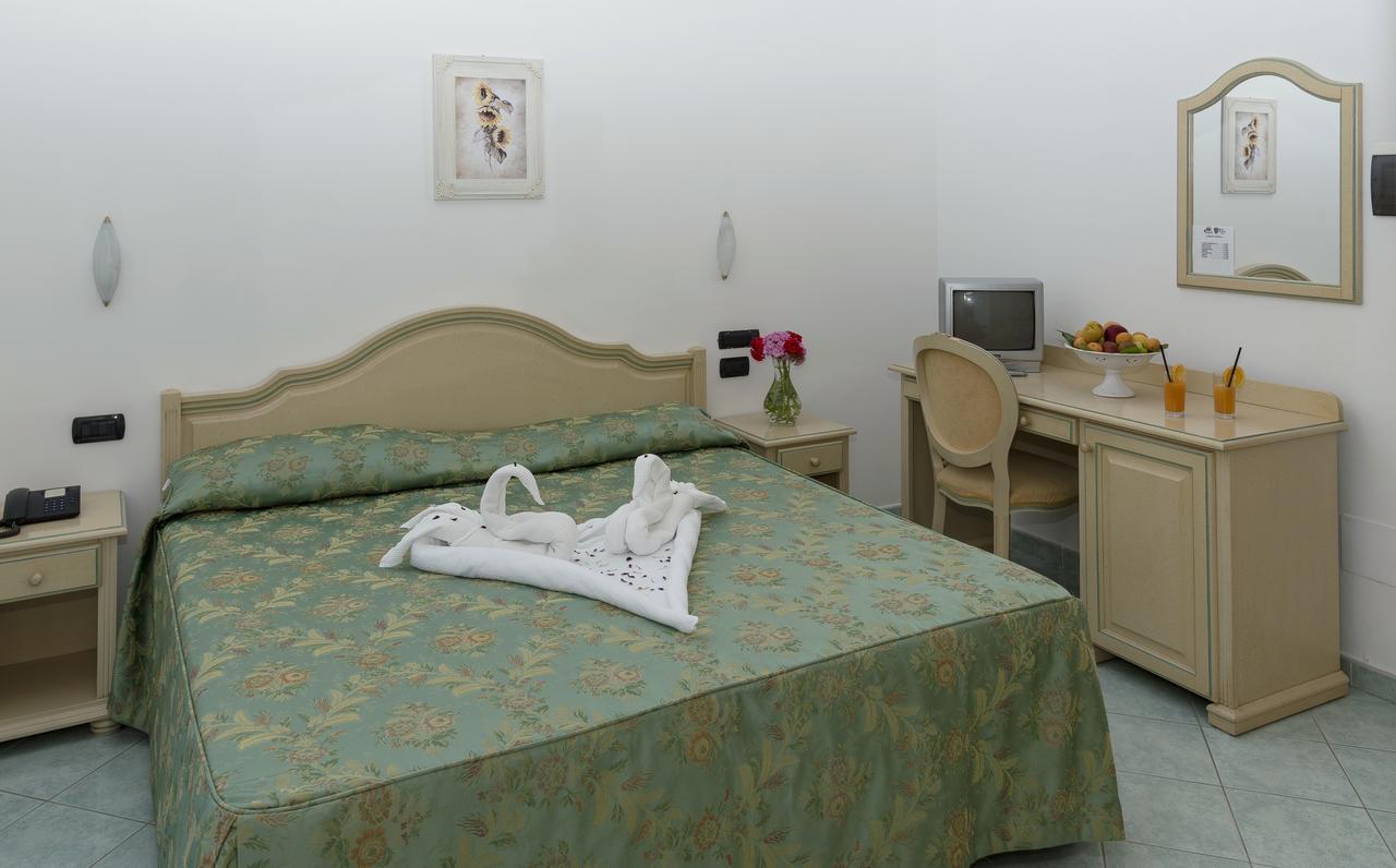 Hotel Villa Paradiso Ischia Island Esterno foto