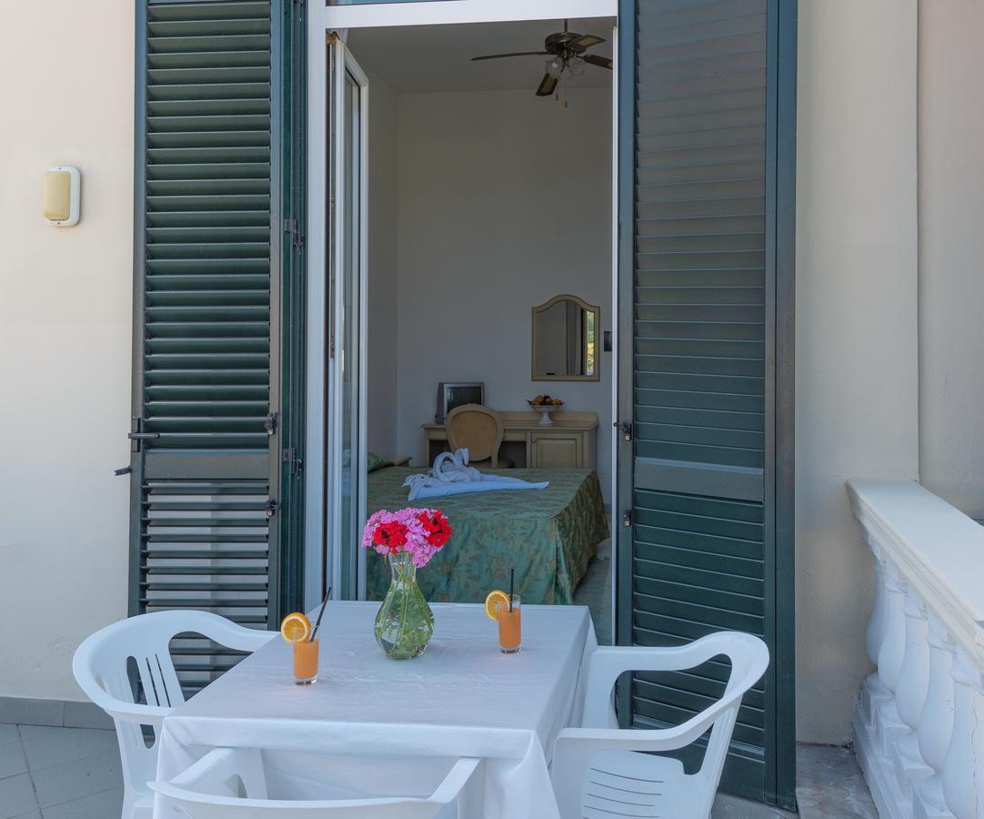 Hotel Villa Paradiso Ischia Island Esterno foto